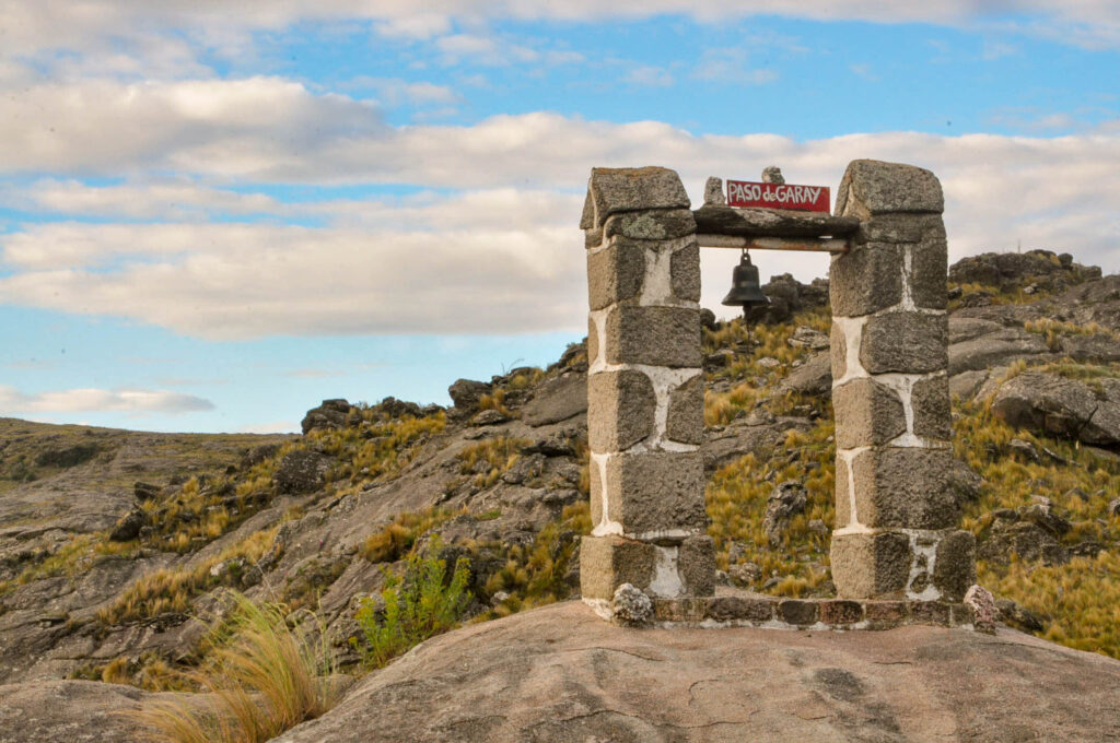 Paso de Garay en la Pampa de Achala